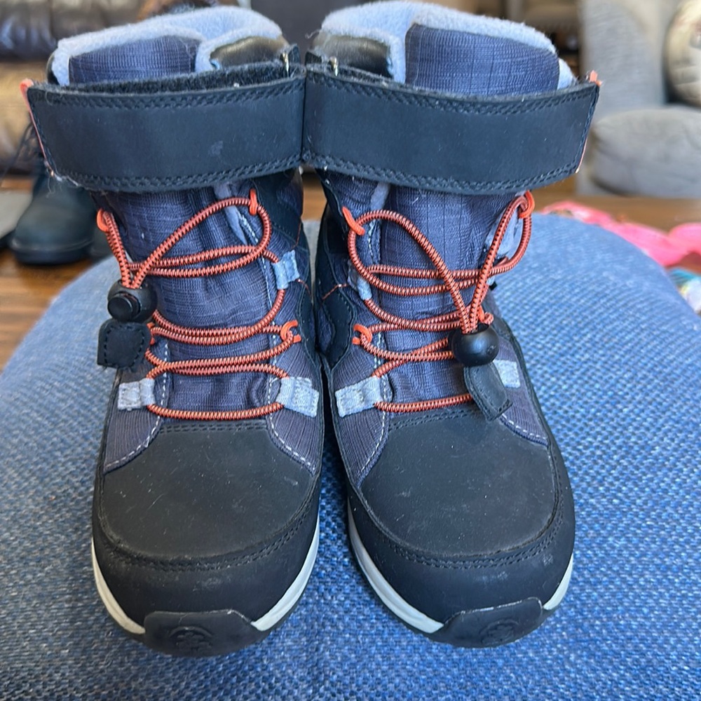 Winter snow boots